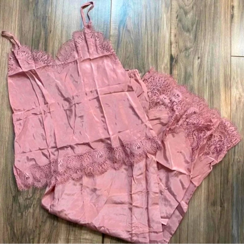 Victoria’s Secret Lounging/Pajama Pant Set